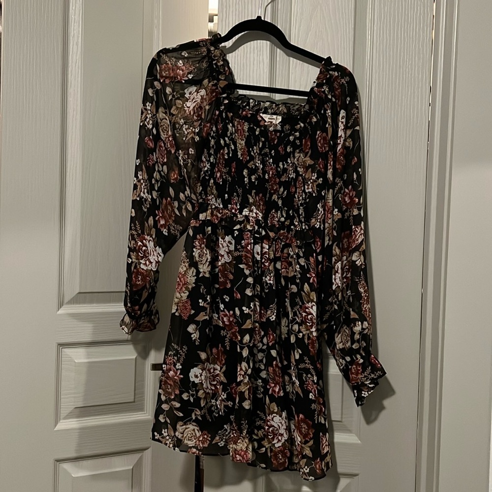 Size medium long sleeve dress. Arms are sheer